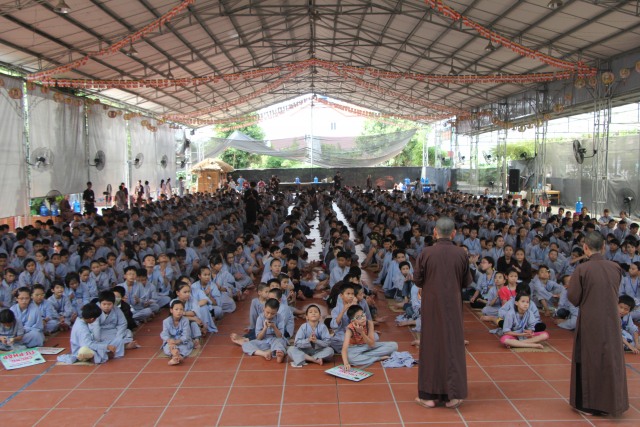 Thái Bình: Khóa tu sen hồng chùa Từ Xuyên (ngày thứ ba)