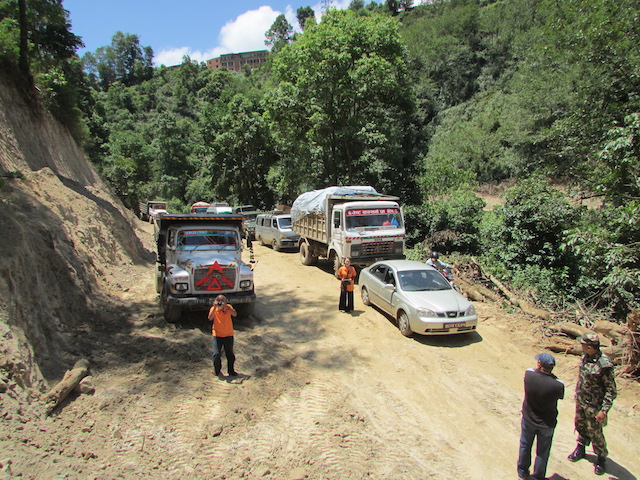 Bản tin số 5: Ngày thứ tư cứu trợ nạn nhân động đất tại Nepal