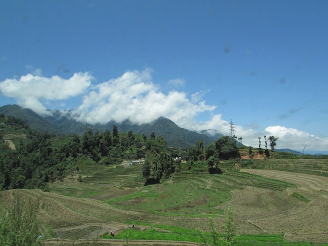 Bản tin số 5: Ngày thứ tư cứu trợ nạn nhân động đất tại Nepal