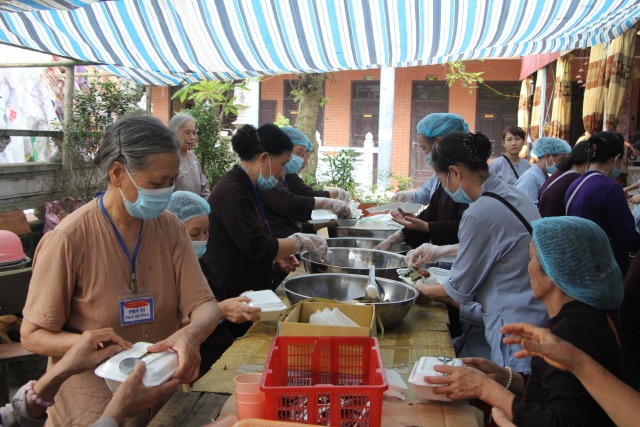 Thái Bình: Khóa tu sen hồng chùa Từ Xuyên (ngày thứ ba)