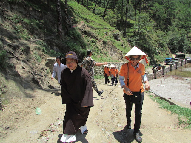 Bản tin số 5: Ngày thứ tư cứu trợ nạn nhân động đất tại Nepal
