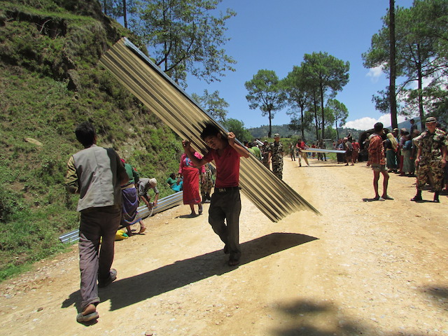 Bản tin số 5: Ngày thứ tư cứu trợ nạn nhân động đất tại Nepal