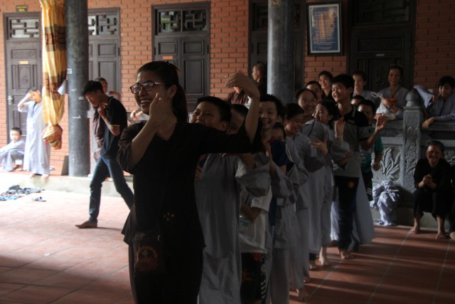 Thái Bình: Khóa tu sen hồng chùa Từ Xuyên (ngày thứ ba)