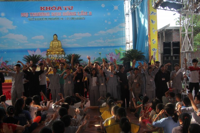 Thái Bình: Khóa tu sen hồng chùa Từ Xuyên (ngày thứ ba)