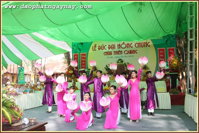 Bình Dương: Lễ Đúc Đại Hồng Chung Tại Chùa Thiên Quang