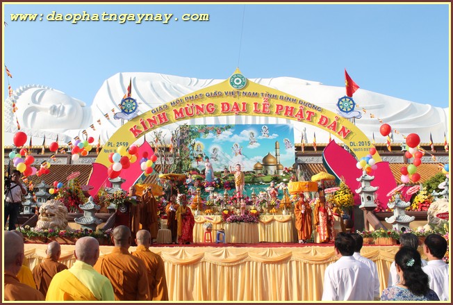 BÌNH DƯƠNG:   Phật Giáo Bình Dương Long Trọng Chào Mừng Đại Lễ PD.2559