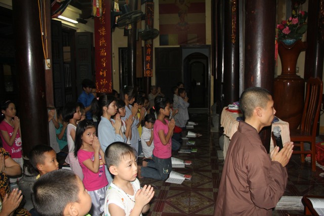 Thái Bình: Nhà chùa mở lớp học Phật pháp và lớp học võ cho các em nhỏ