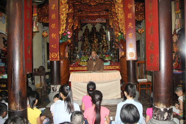 Thái Bình: Nhà chùa mở lớp học Phật pháp và lớp học võ cho các em nhỏ