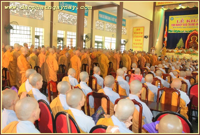 Bình Dương:  lễ khai hạ tịnh nghiệp đạo tràng  An Cư Kiết Hạ PL.2559