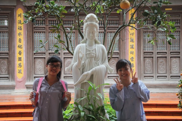 Thái Bình: Gần 300 bạn trẻ về chùa Từ Xuyên tu an lạc – Chủ đề “Tôn kính Phật”