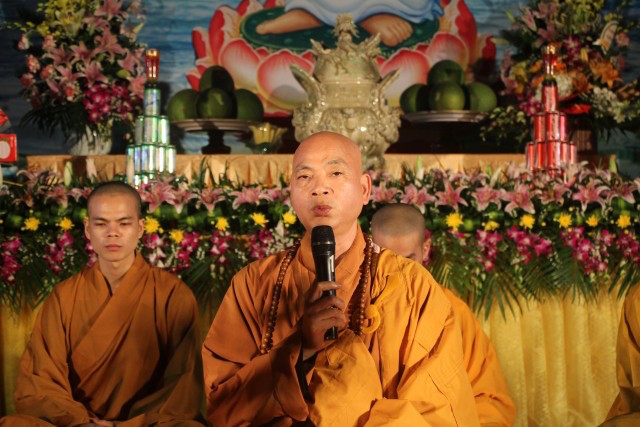 Thái Bình:  Lễ hội hoa đăng vía Quan Thế Âm Bồ tát tại chùa Đại Bi
