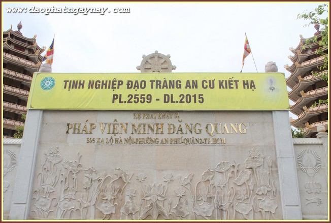 TP Hồ Chí Minh - Bình Dương - Đồng nai: Phóng sự ảnh &quot; Nét Đẹp Mùa An Cư&quot;  PL.2559 - DL.2015 (Phần Cuối)  Ba Hệ Phái (Bắc Tông, Khất Sĩ, Nam Tông)