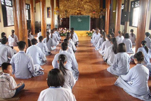 Thái Bình:  Khóa tu một ngày an lạc tại chùa Từ Xuyên