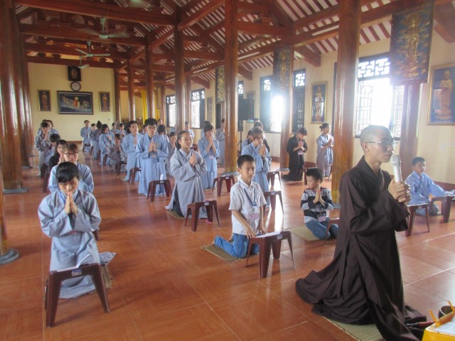 Thái Bình:  Khóa tu một ngày an lạc tại chùa Từ Xuyên