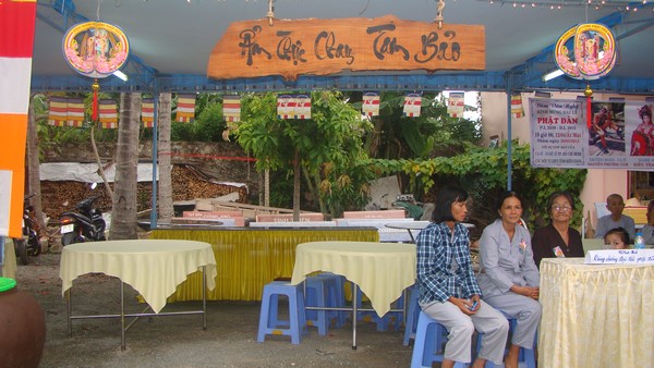 Hà Tiên: Chùm ảnh Đại lễ Phật đản tại biên cương cực nam Tổ quốc