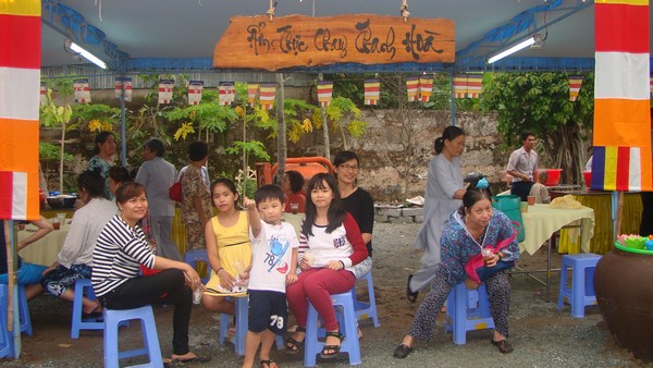 Hà Tiên: Chùm ảnh Đại lễ Phật đản tại biên cương cực nam Tổ quốc