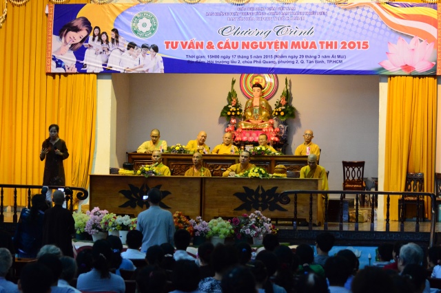 TP. HCM: Lễ cầu nguyện và tư vấn mùa thi 2015 đầy ý nghĩa