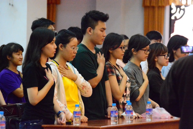 TP. HCM: Lễ cầu nguyện và tư vấn mùa thi 2015 đầy ý nghĩa