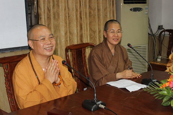 Đoàn Phật giáo Hàn Quốc tham học giao lưu Đại Phật tự tỉnh Quảng Đông Trung Quốc