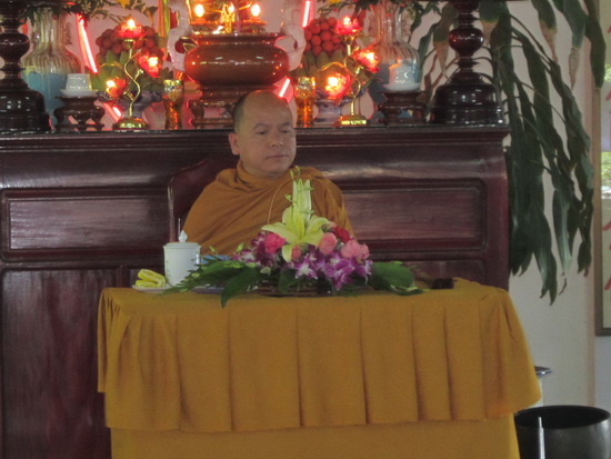 Khánh Hoà: “Một ngày an lạc” tại chùa Linh Sơn Pháp Ấn
