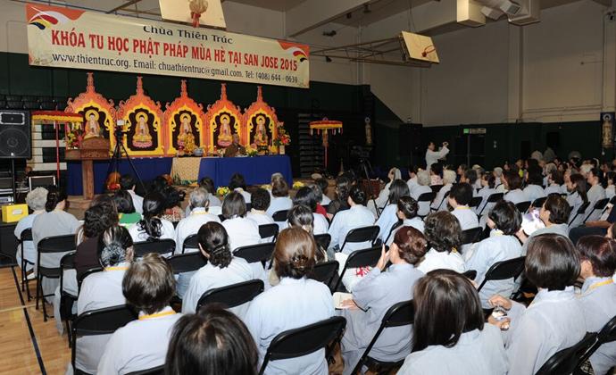 Hoa Kỳ: Chùa Thiên Trúc, San Jose khai mạc khóa tu học Phật Pháp mùa hè năm 2015