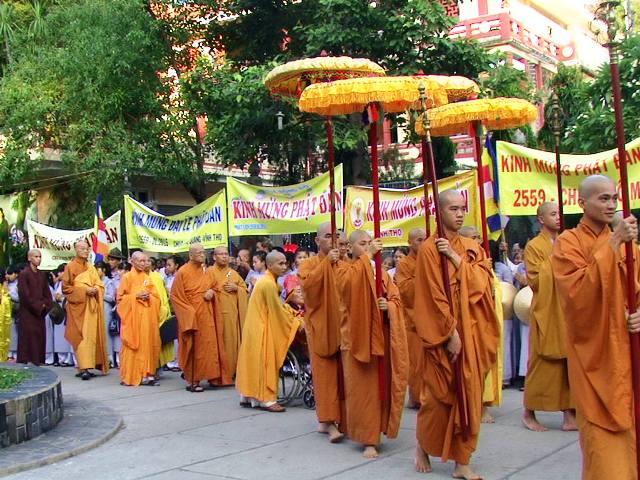 Khánh Hòa: Long trọng tổ chức Đại lễ Phật đản PL.2559