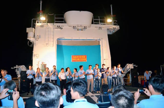 Khánh Hòa: Đoàn lãnh đạo thành ủy và  đại biểu các Ban ngành thành phố Hồ Chí Minh thăm Trường Sa.