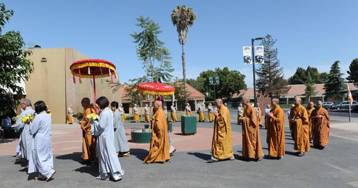 Hoa Kỳ: Chùa Thiên Trúc, San Jose khai mạc khóa tu học Phật Pháp mùa hè năm 2015