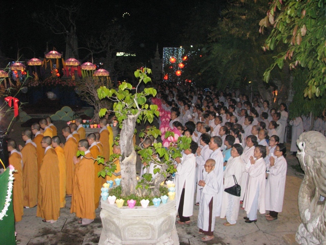 Khánh Hòa: Trang nghiêm Lễ tắm Phật
