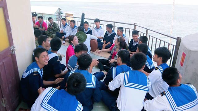 Khánh Hòa: Đoàn lãnh đạo thành ủy và  đại biểu các Ban ngành thành phố Hồ Chí Minh thăm Trường Sa.