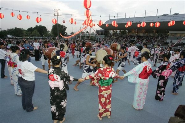 Nhật Bản: Chùm ảnh lễ Vu Lan  album: Obon 2015