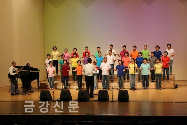 Korea: Buổi hòa nhạc chia sẻ những hoàn cảnh khó khăn tổ chức tại chùa Songryongsa, Seoul