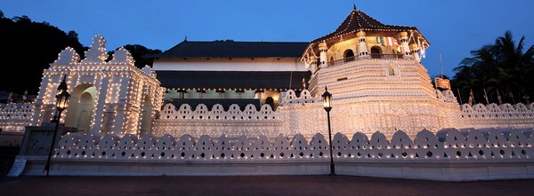 Danh lam Cổ Tự Dalada Maligawa Quốc bảo Sri Lanka