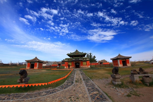 Mông Cổ: Ngôi Già lam Cổ tự Erdene Zuu tuyệt đẹp