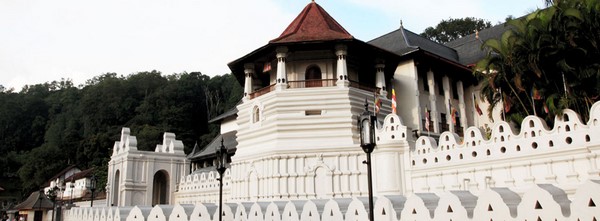 Danh lam Cổ Tự Dalada Maligawa Quốc bảo Sri Lanka