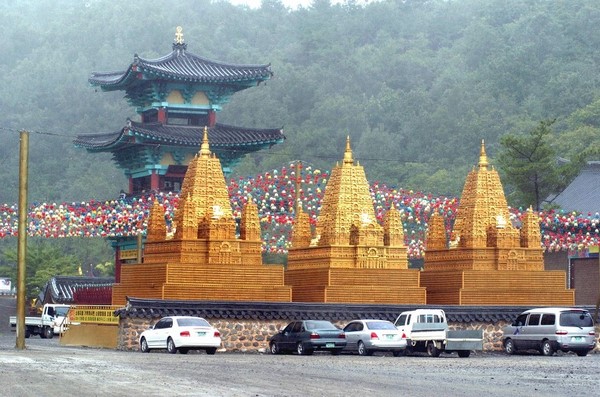 Hàn Quốc Chùm ảnh ngôi Danh lam thắng tích Vạn Phật Tự