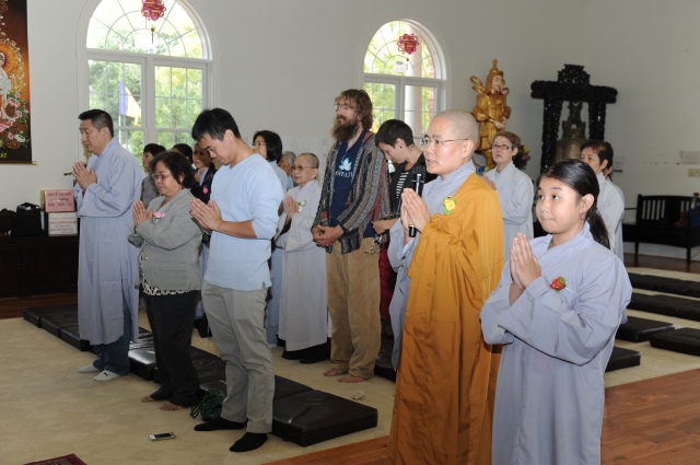 Hoa Kỳ: Lễ Vu Lan 2015 và triển lãm ảnh chùa Việt Nam tại chùa An Lạc - Indiana