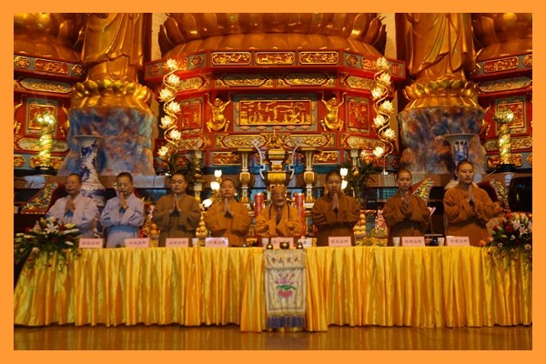 Trung Quốc: Khóa tu tập Thiền cuối Hè đầu Thu lần thứ 10 tại Kim Sơn Thiền Tự, Giang Tây
