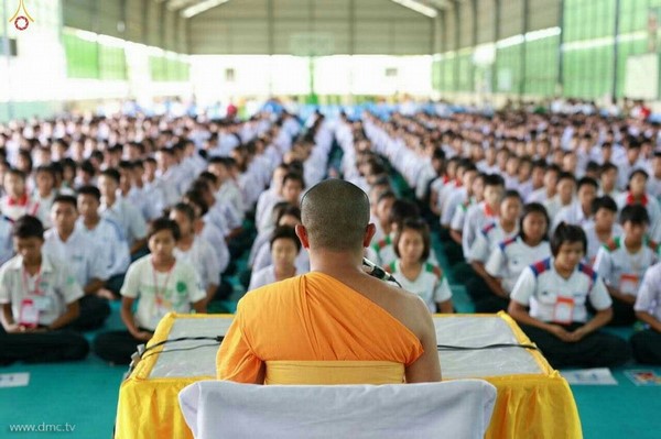 Myanmar: Chùm ảnh chuẩn bị 10 nghìn vị Tăng diễu hành vị trí hình ảnh đẹp ấn tượng