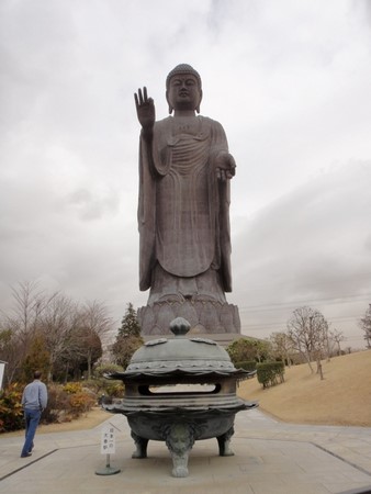 Chùm ảnh Đại tượng Phật A Di Đà Japan một trong những pho tượng lớn nhất thế giới
