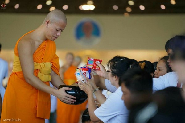 Thái Lan: Chùm ảnh Lễ tưởng niệm 98 năm ngày Thiền sư Phra Mongkhonthepmuni ngộ đạo