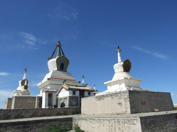 Mông Cổ: Ngôi Già lam Cổ tự Erdene Zuu tuyệt đẹp