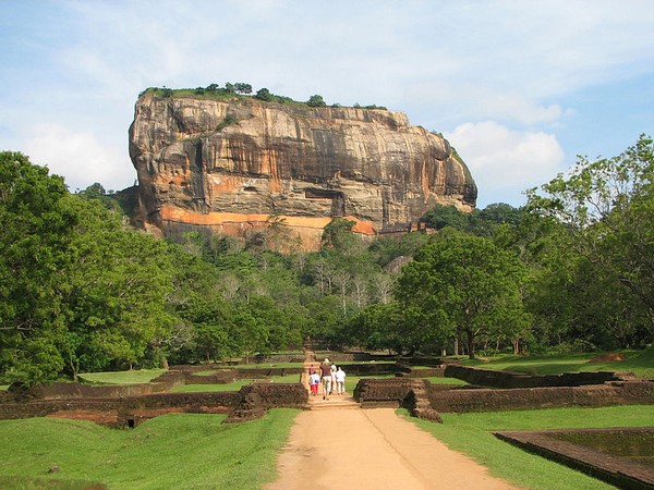 Danh lam thắng tích Sigiriya Lions Rock Phật giáo Cổ Sri Lanka