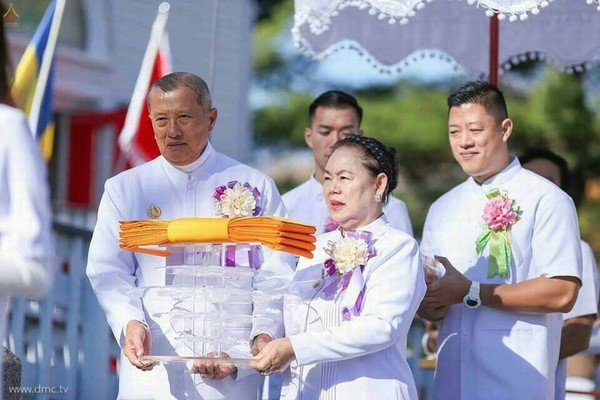 Chùm ảnh Lễ dâng Y Kathina tại Tu viện Wat Phra Dhammakaya Tp. Boston, Hoa Kỳ