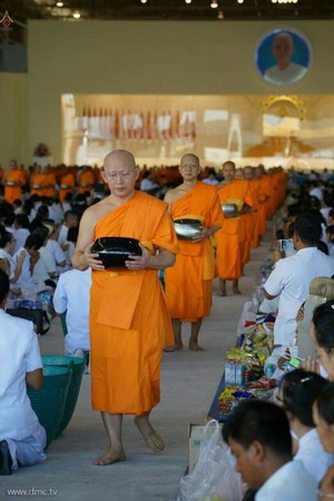 Thái Lan: Chùm ảnh Lễ tưởng niệm 98 năm ngày Thiền sư Phra Mongkhonthepmuni ngộ đạo