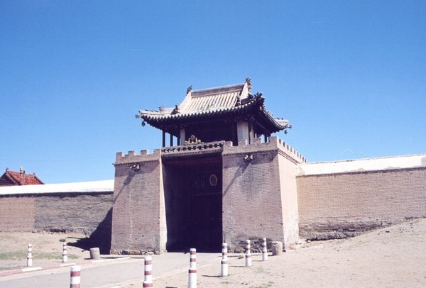 Mông Cổ: Ngôi Già lam Cổ tự Erdene Zuu tuyệt đẹp