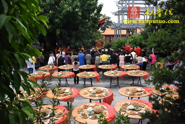Trung Quốc: Khải Minh Tự, Tp. Hạ Môn long trọng cử hành Pháp hội Du già Diệm khẩu