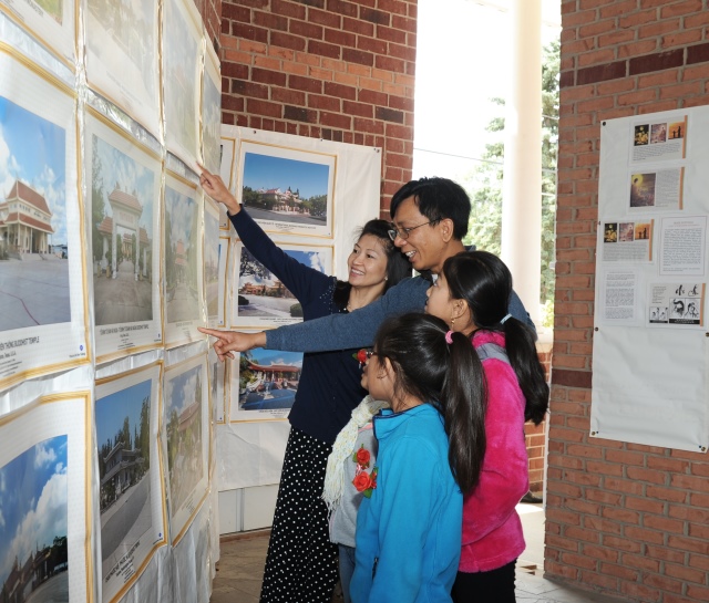 Hoa Kỳ: Lễ Vu Lan 2015 và triển lãm ảnh chùa Việt Nam tại chùa An Lạc - Indiana