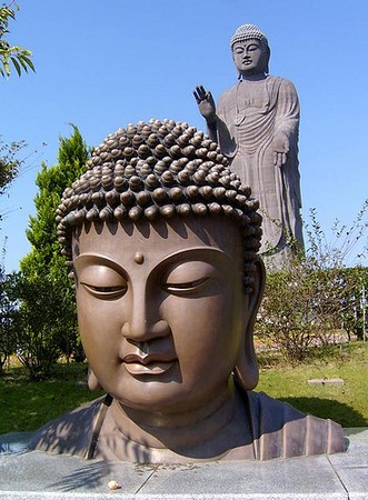 Chùm ảnh Đại tượng Phật A Di Đà Japan một trong những pho tượng lớn nhất thế giới