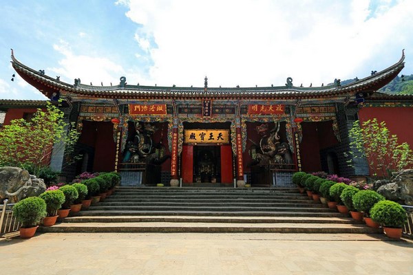 Trung Quốc: Danh lam thắng tích Hoa Đình Thiền Tự tỉnh Vân Nam